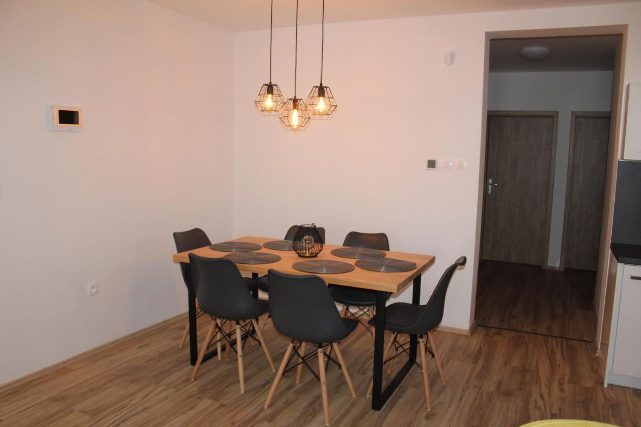 Apartment Anno Дунайска-Стреда Экстерьер фото