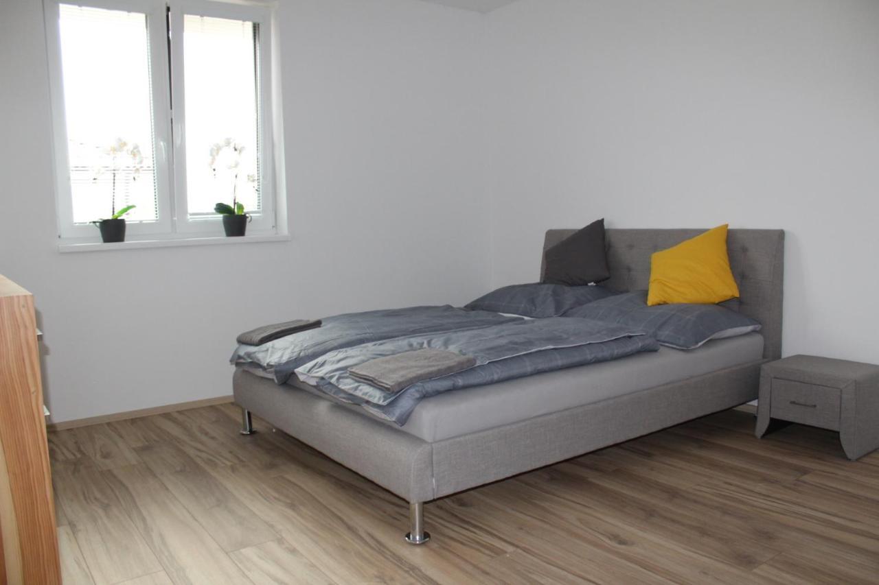 Apartment Anno Дунайска-Стреда Экстерьер фото